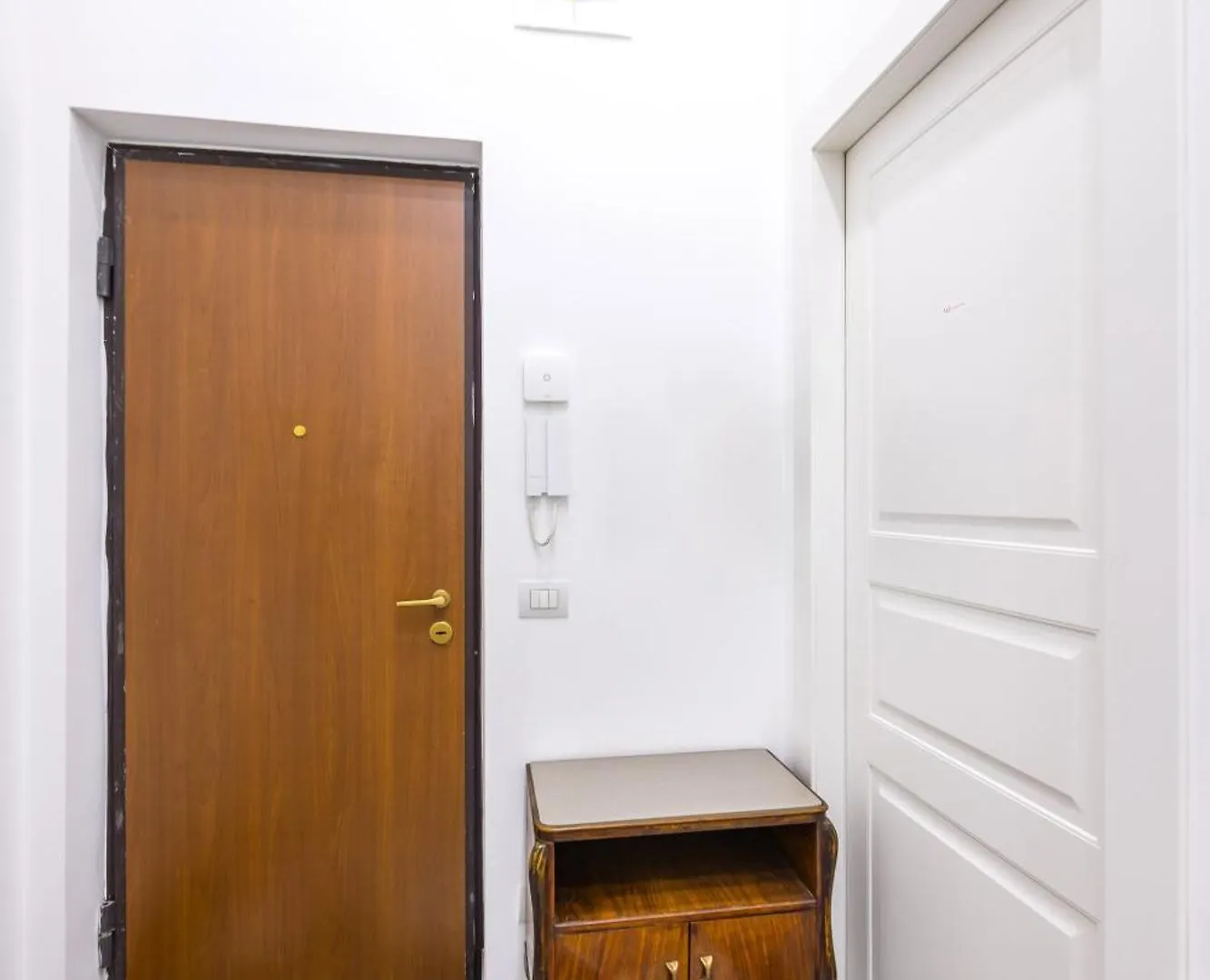 Piazza Miraglia - Apartment By Wonderful Italy Naples